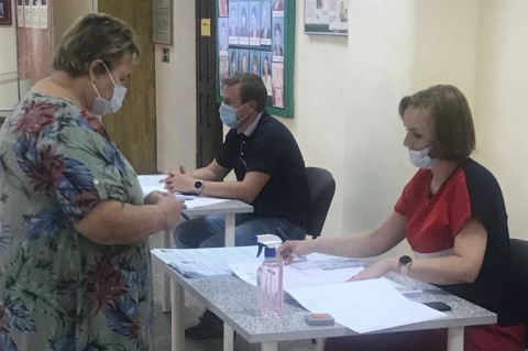 По сообщению избиркома Кубани, 19 сентября 2021 года общая активность избирателей по краю на 12:00 составляет 49,29%