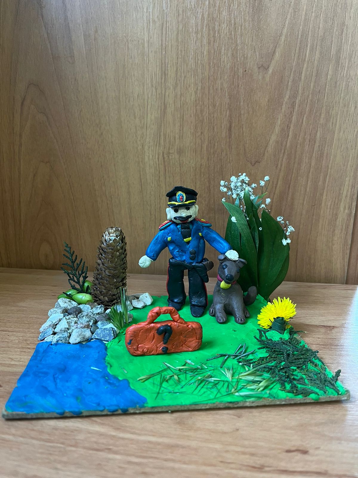 Транспортные полицейские Анапы совместно с общественниками провели конкурс детского творчества «Полицейский Дядя Степа»
