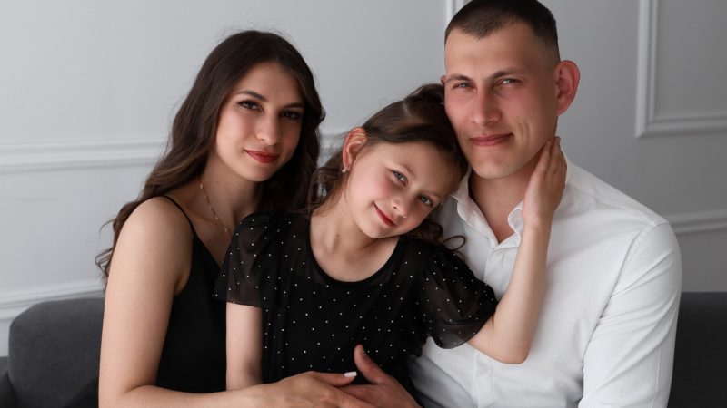 Медаль «За отвагу» на груди у лейтенанта с лирической,  редкой фамилией — Целуйко