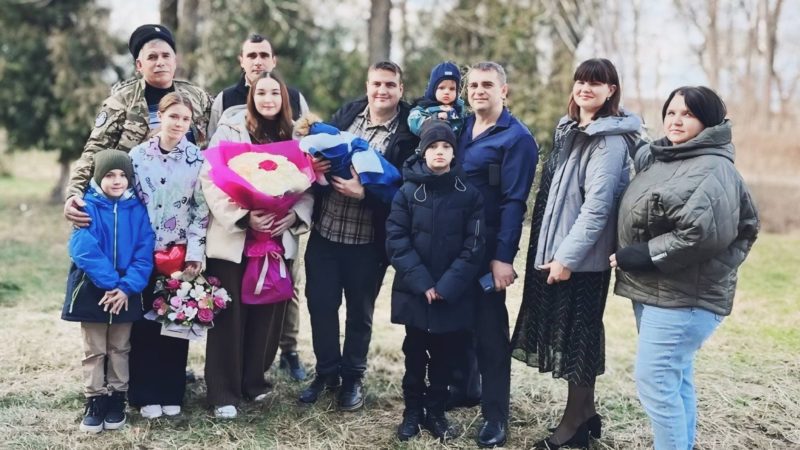 Любовь сильнее войны